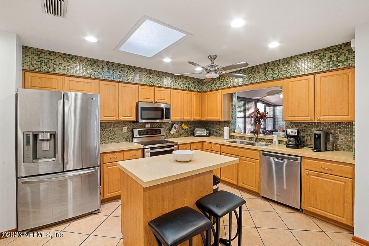 5330 Clarendon Road Jacksonville, FL 32205 - Photo 10 of 22 02-27-2023 5330 clarendon rd #7