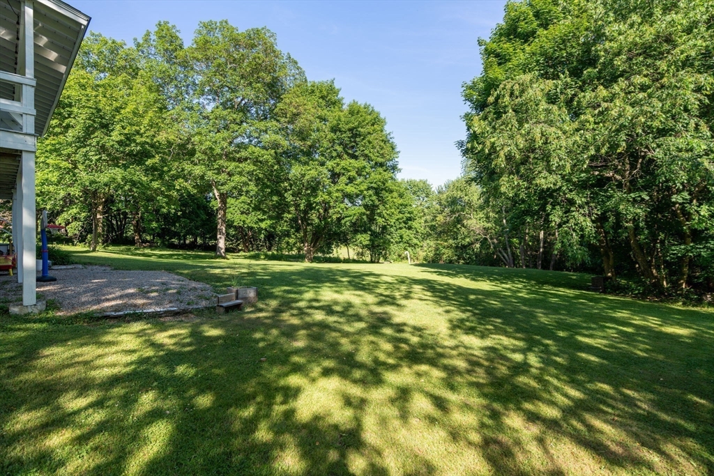 339 Boston Road Sutton, MA 01590 - Photo 29 of 30