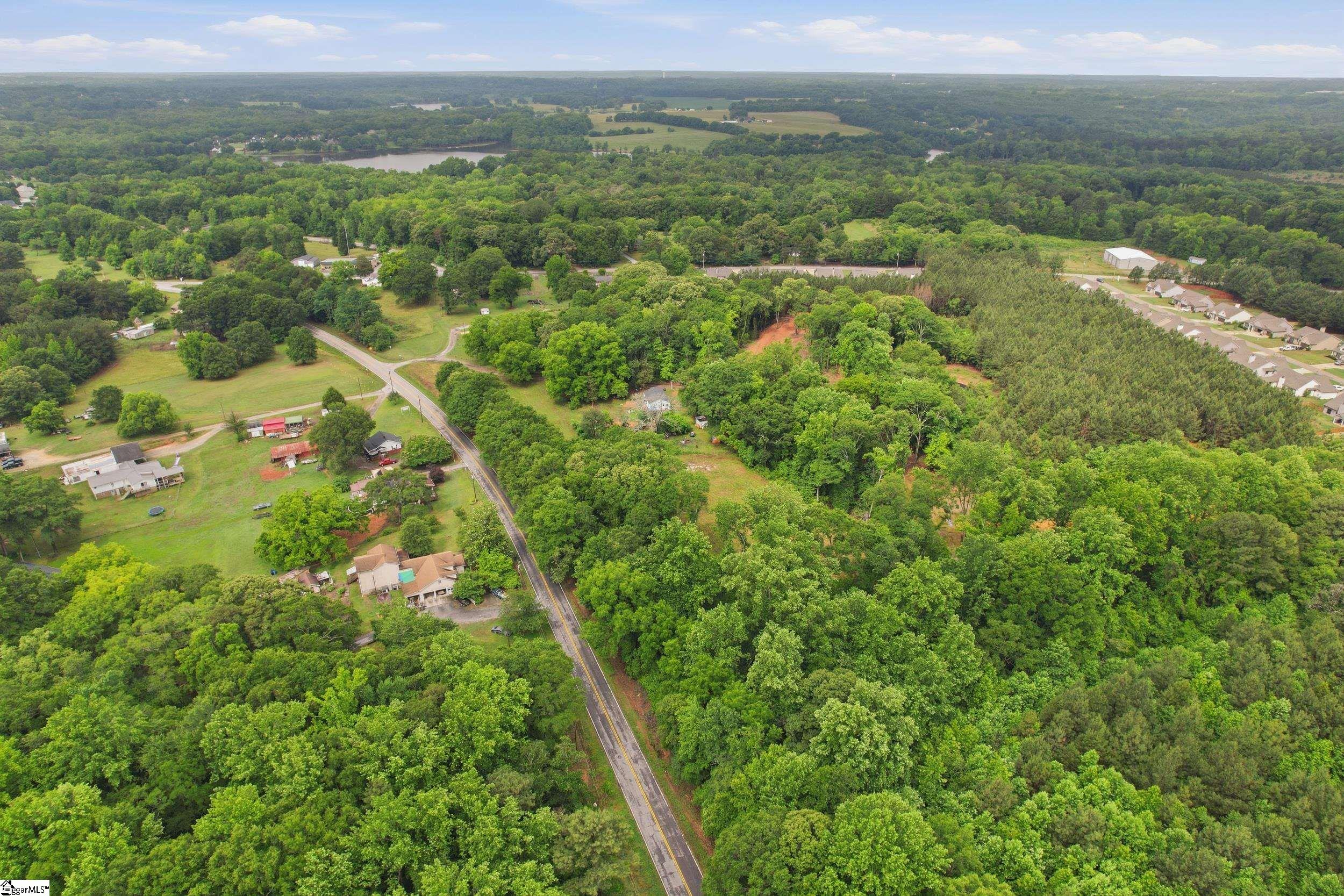 401 Old Pelzer Road Pelzer, SC 29669 - Photo 11 of 12