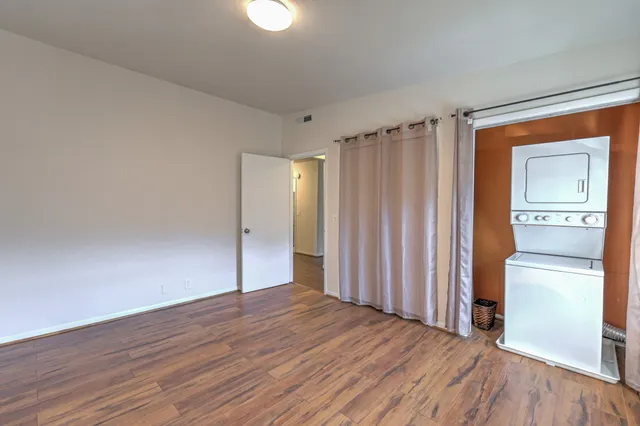 $335,000 | 4425 Westlawn Drive, Unit C307, Nashville, TN 37209