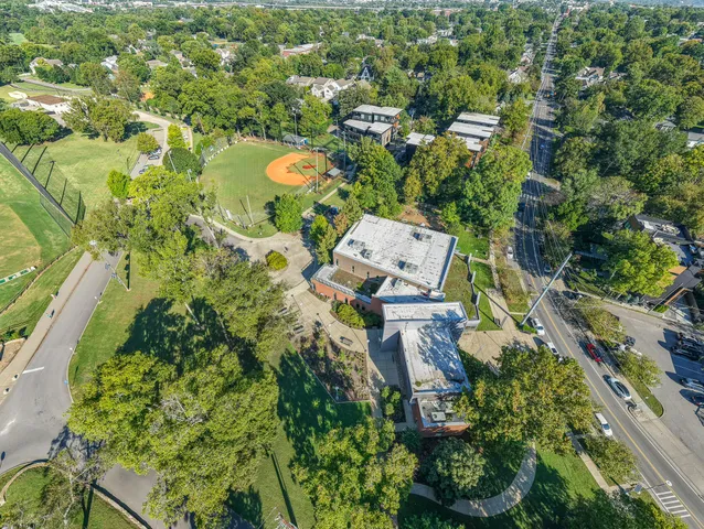 $335,000 | 4425 Westlawn Drive, Unit C307, Nashville, TN 37209