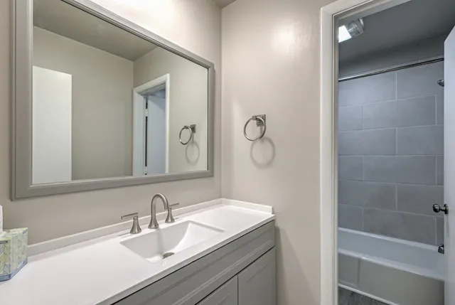 $335,000 | 4425 Westlawn Drive, Unit C307, Nashville, TN 37209