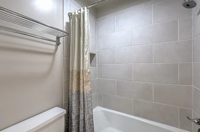 $335,000 | 4425 Westlawn Drive, Unit C307, Nashville, TN 37209