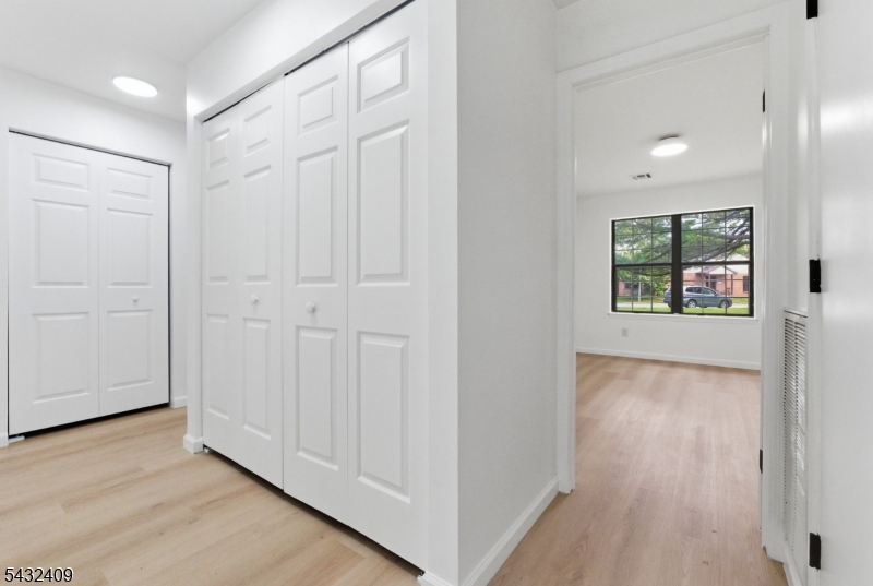 10 Daniel Court Lebanon, NJ 08833 - Photo 23 of 33