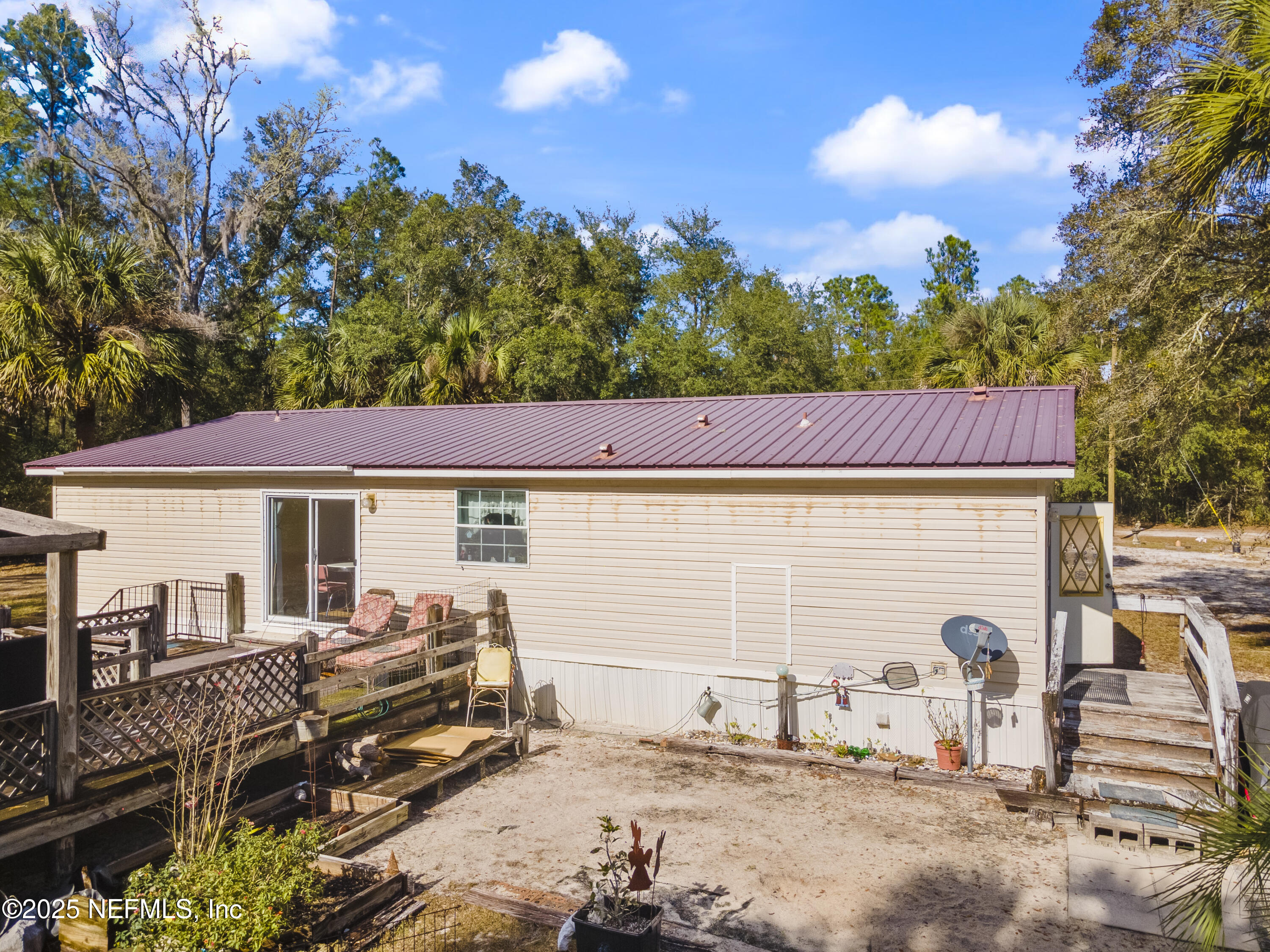 950 Cousintown Road Interlachen, FL 32148 - Photo 4 of 35 DJI_0465-HDR