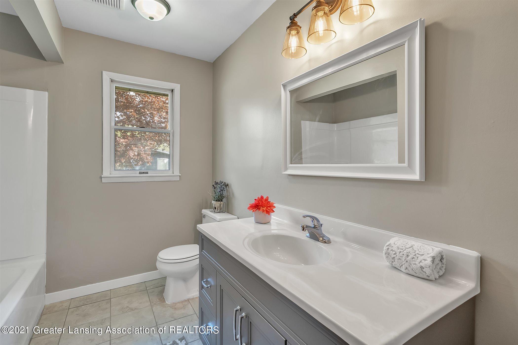 7181 Howe Road Bath, MI 48808 - Photo 25 of 46 30-7181 Howe Rd-Windowstill Real Estate