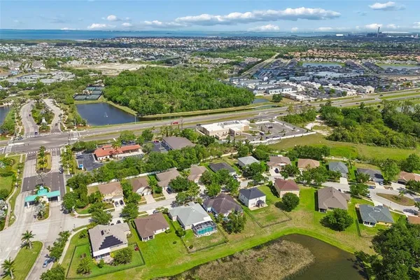 $600,000 | 5405 Hammock View Lane, Apollo Beach, FL 33572