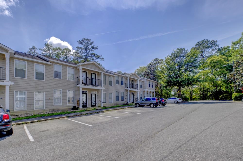 2400 Fred Smith Road, Unit 101 Tallahassee, FL 32303 - Photo 3 of 33 Gallery Image 3
