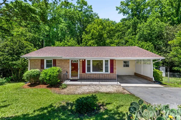 $249,500 | 219 Belton Avenue, Mount Holly, NC 28012