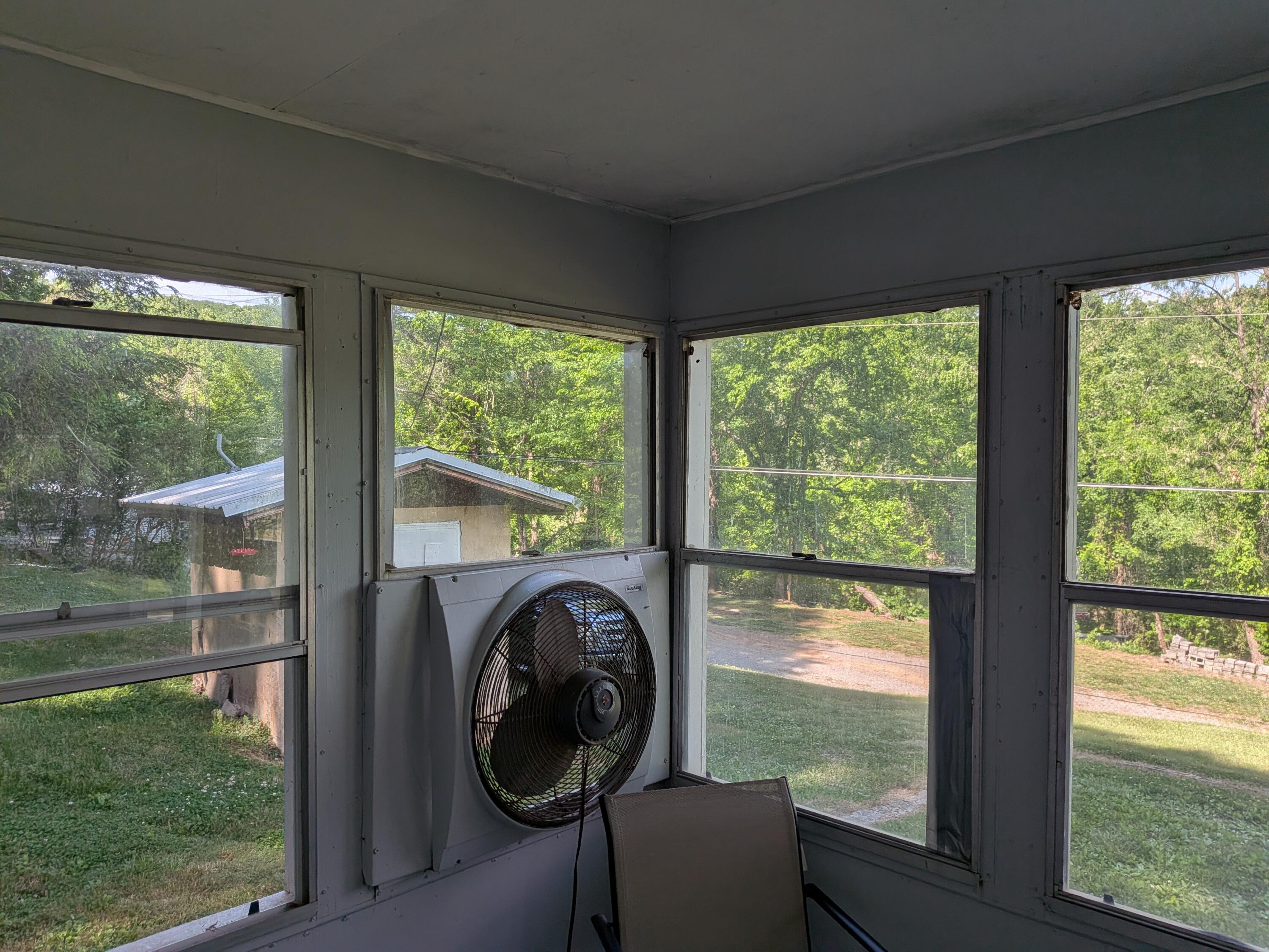 123 Hard Rector Lane Spring City, TN 37381 - Photo 14 of 39 PXL_20260427_201835511.MP