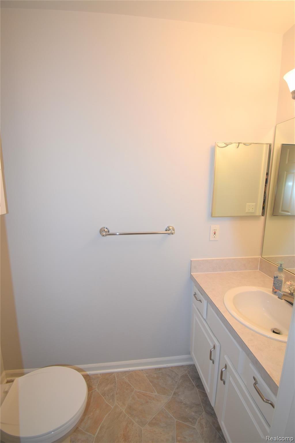 9504 Timber Ridge Drive Grand Blanc, MI 48439 - Photo 9 of 14 Timber Ridge 1.jpg