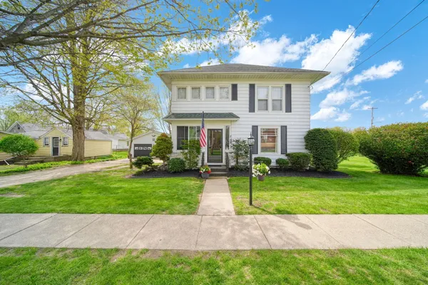 $293,900 | 220 Grand Street, Springport, MI 49284