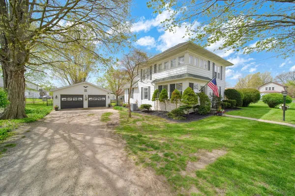 $293,900 | 220 Grand Street, Springport, MI 49284