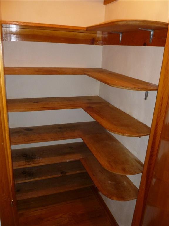 20 Swallow Hill Road Carnegie, PA 15106 - Photo 8 of 25 Large pantry!
