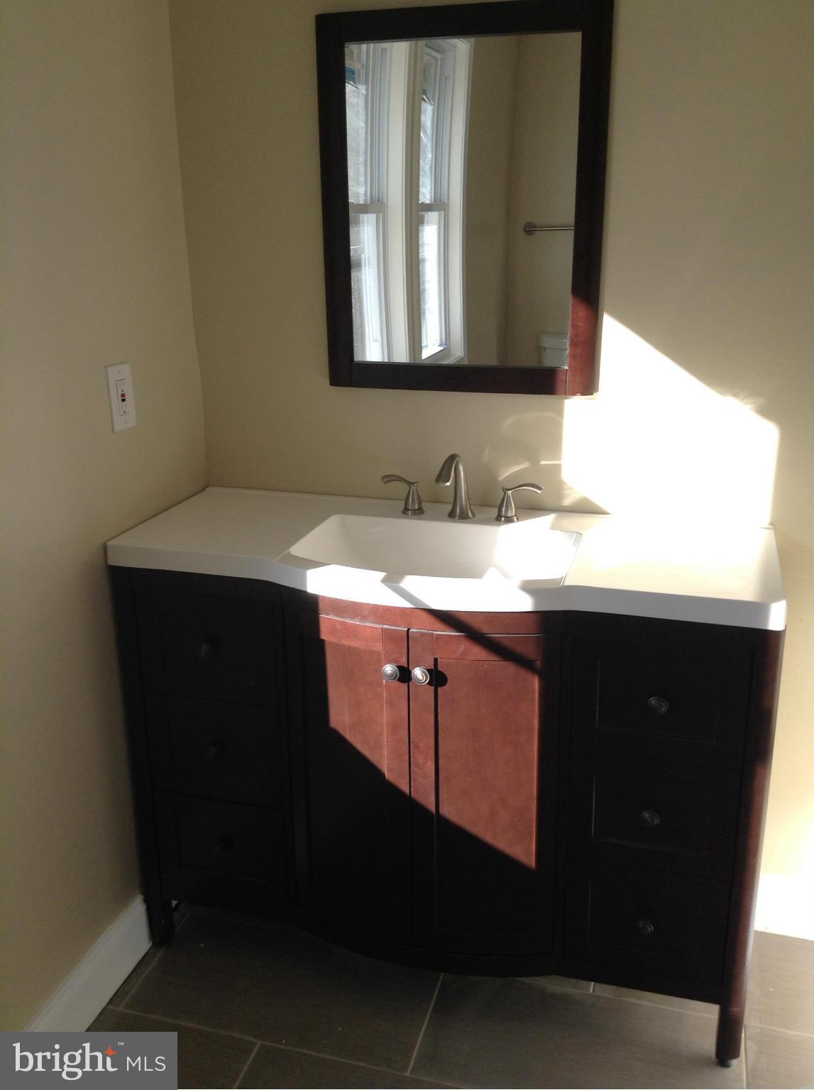 1805 Chelsea Road Baltimore, MD 21216 - Photo 25 of 30 Bath (Master)