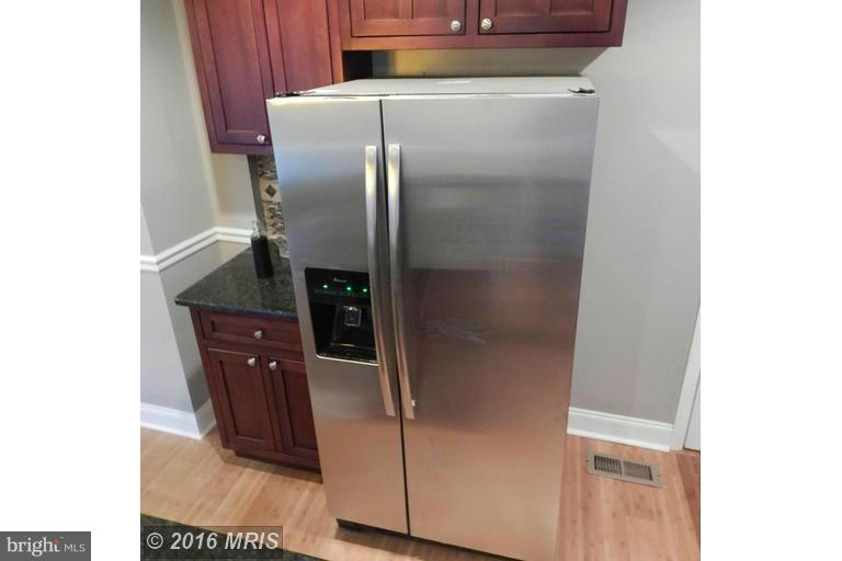 1805 Chelsea Road Baltimore, MD 21216 - Photo 8 of 30 Kitchen