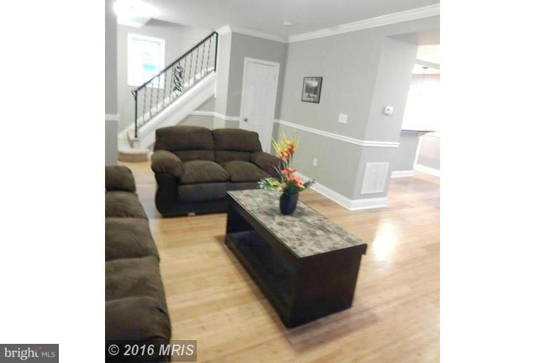 1805 Chelsea Road Baltimore, MD 21216 - Photo 10 of 30 Interior (General)