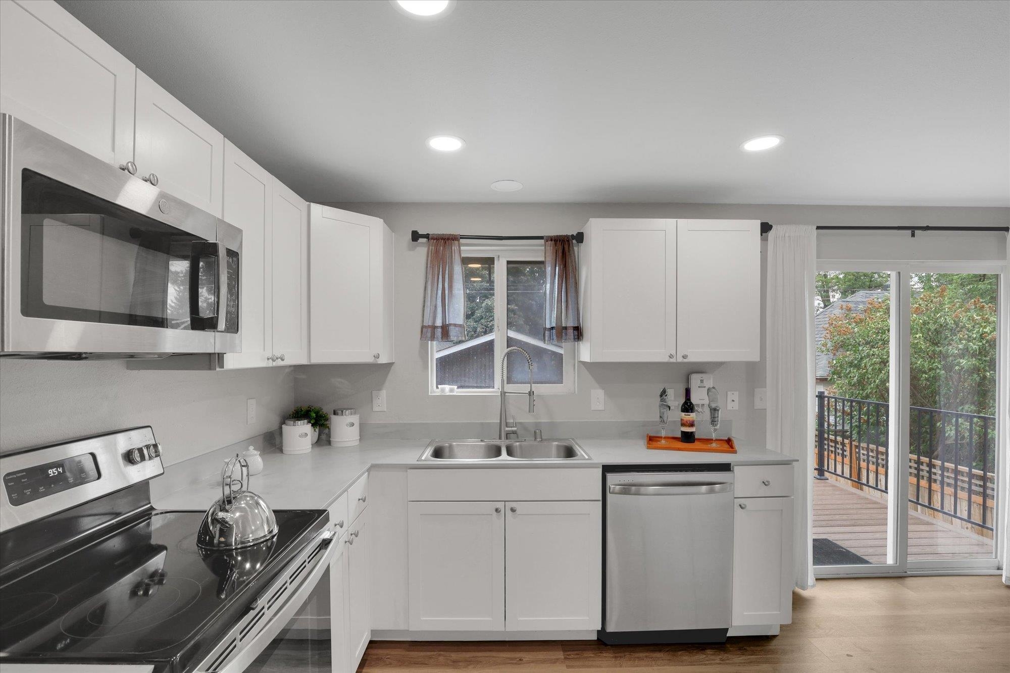 4722 North Walnut Street Spokane, WA 99205 - Photo 12 of 48