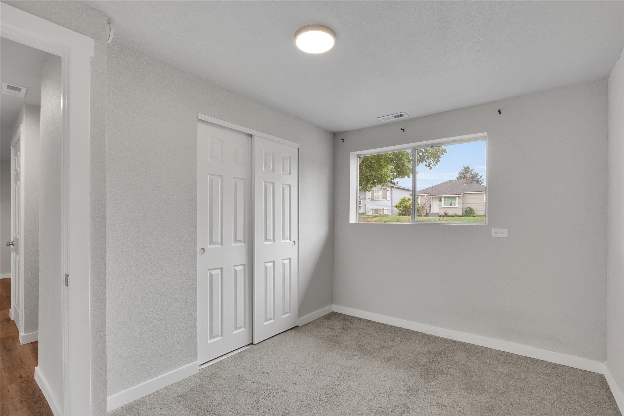 4722 North Walnut Street Spokane, WA 99205 - Photo 19 of 48