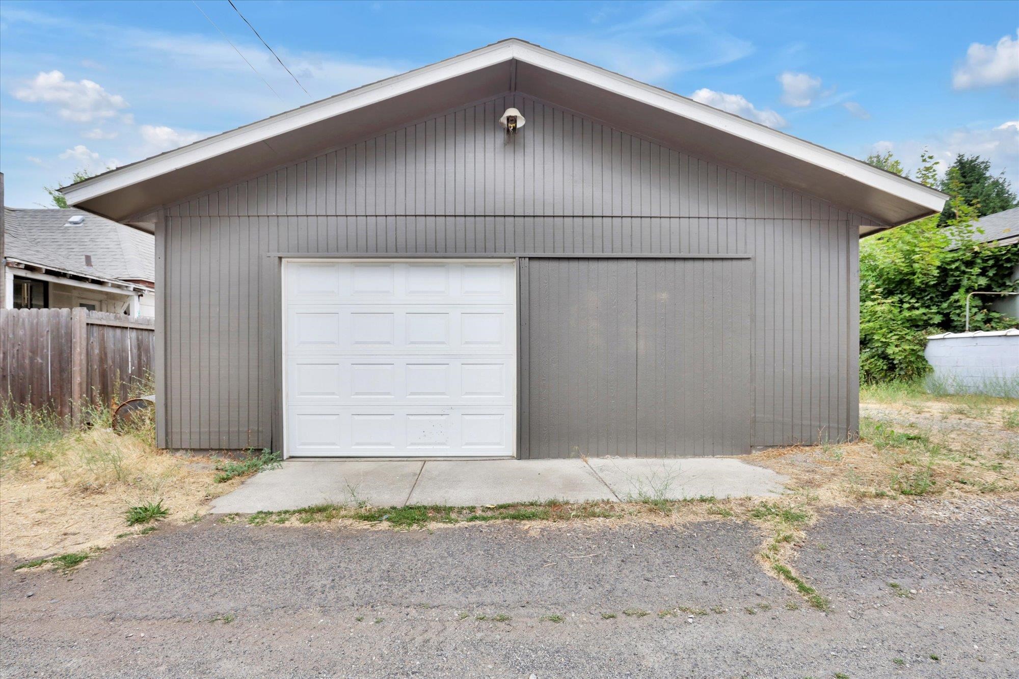 4722 North Walnut Street Spokane, WA 99205 - Photo 30 of 48