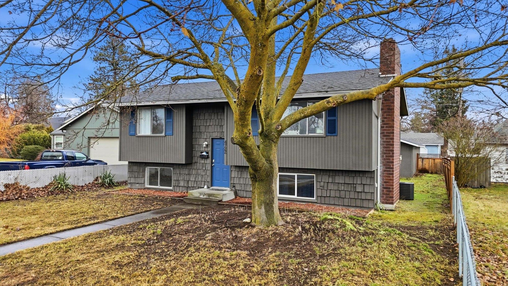 4722 North Walnut Street Spokane, WA 99205 - Photo 3 of 48