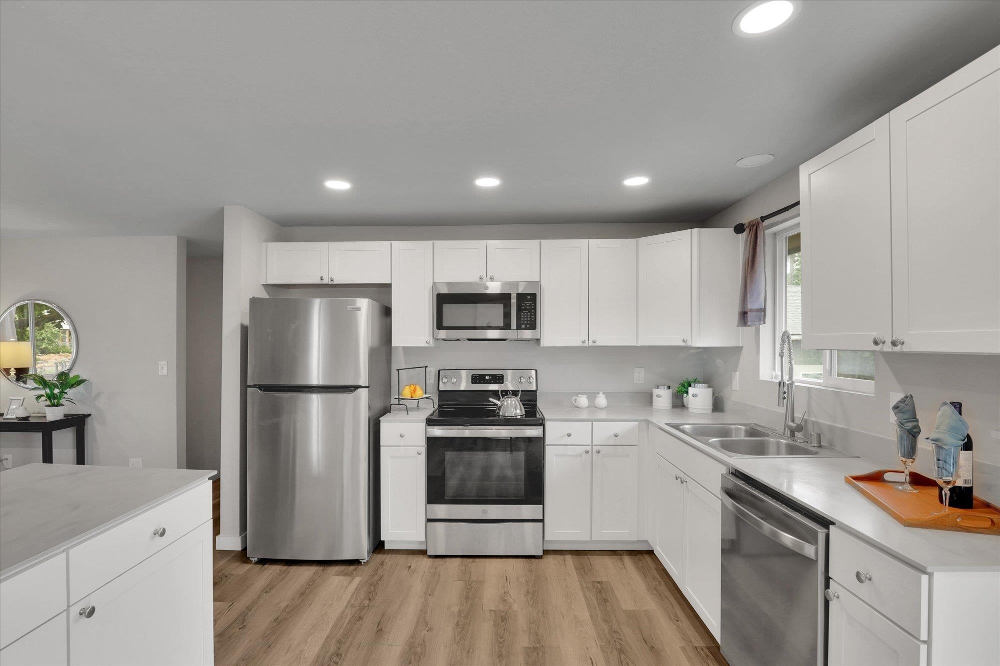 4722 North Walnut Street Spokane, WA 99205 - Photo 9 of 48