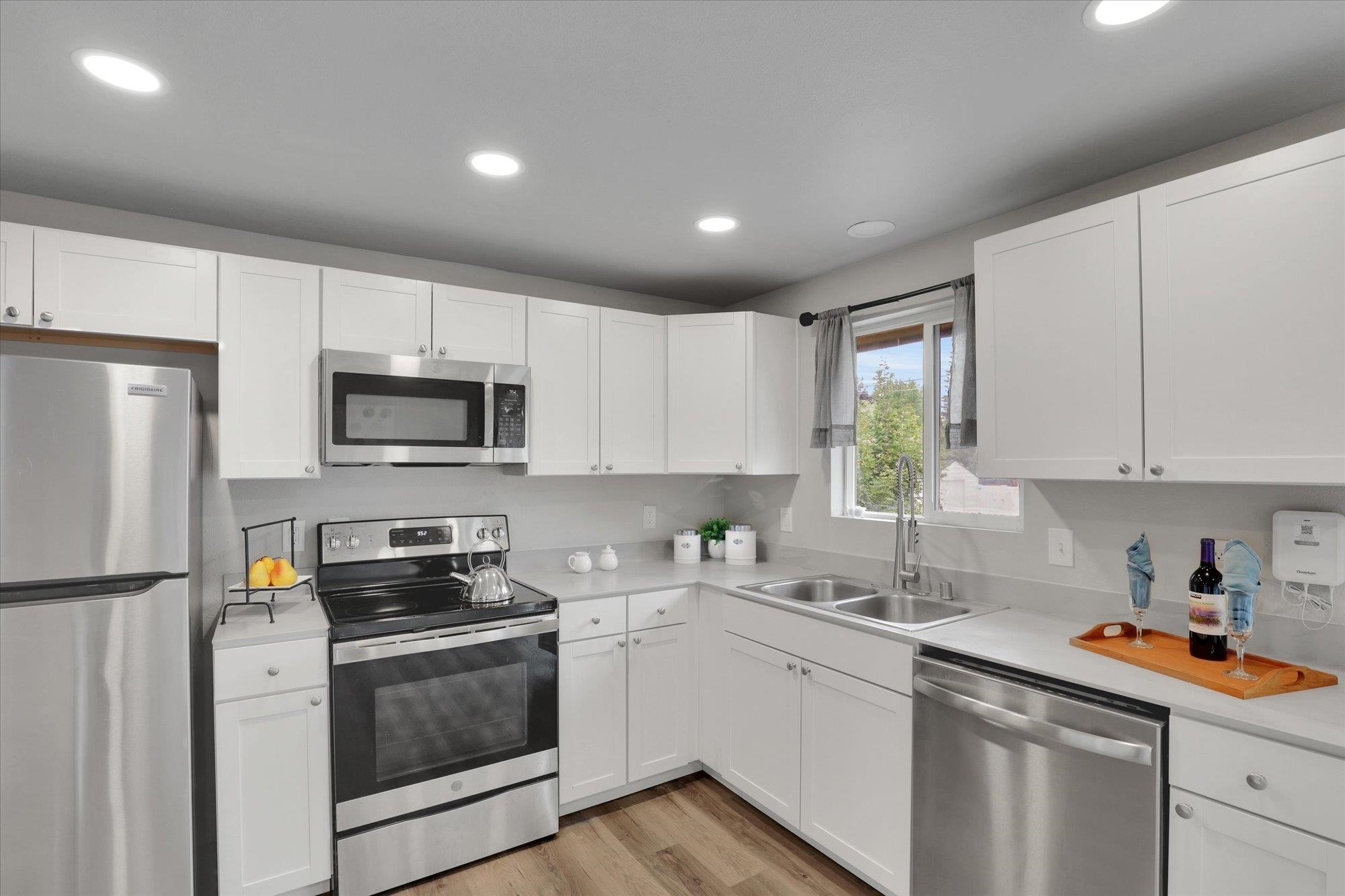 4722 North Walnut Street Spokane, WA 99205 - Photo 10 of 48