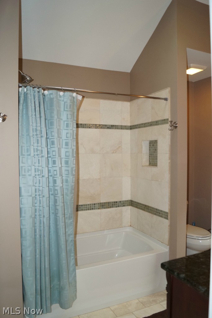 3300 Clarendon Road Cleveland, OH 44118 - Photo 19 of 25 Gallery Image 19