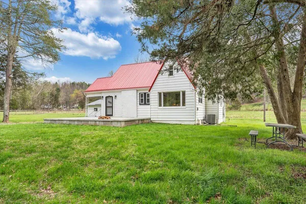 $339,000 | 2827 Max Creek Road, Hiwassee, VA 24347