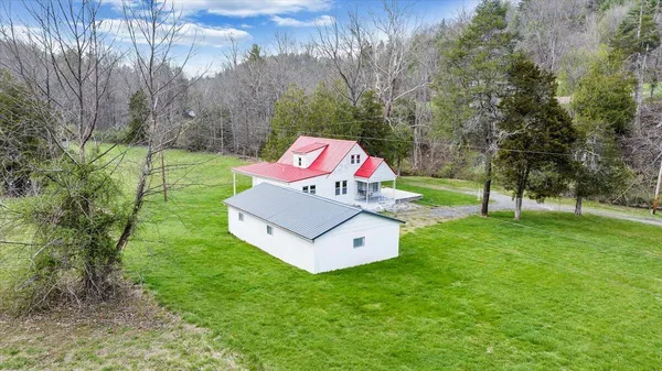 $339,000 | 2827 Max Creek Road, Hiwassee, VA 24347