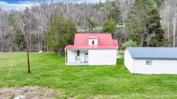 $339,000 | 2827 Max Creek Road, Hiwassee, VA 24347
