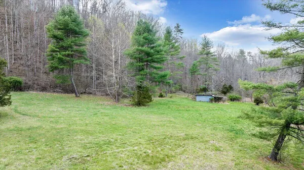 $339,000 | 2827 Max Creek Road, Hiwassee, VA 24347