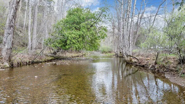 $339,000 | 2827 Max Creek Road, Hiwassee, VA 24347