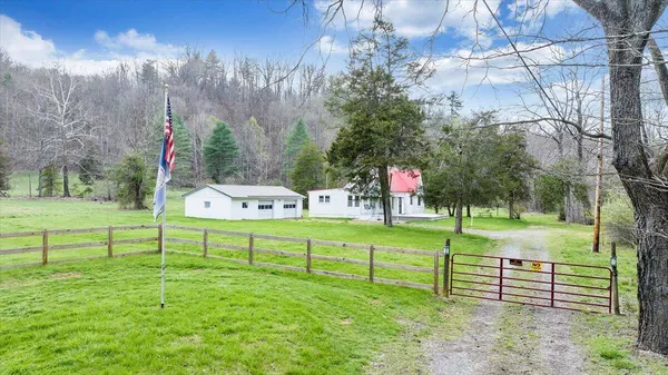 $339,000 | 2827 Max Creek Road, Hiwassee, VA 24347