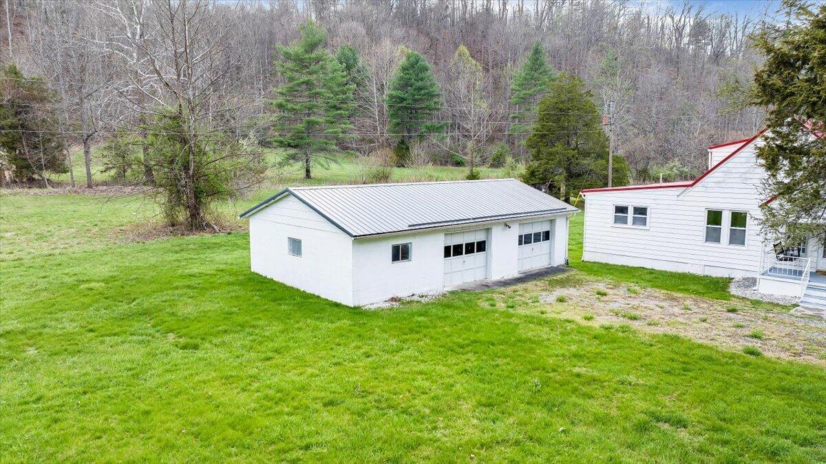 2827 Max Creek Road Hiwassee, VA 24347 - Photo 74 of 91 74-DJI_20260403155548_0287_D