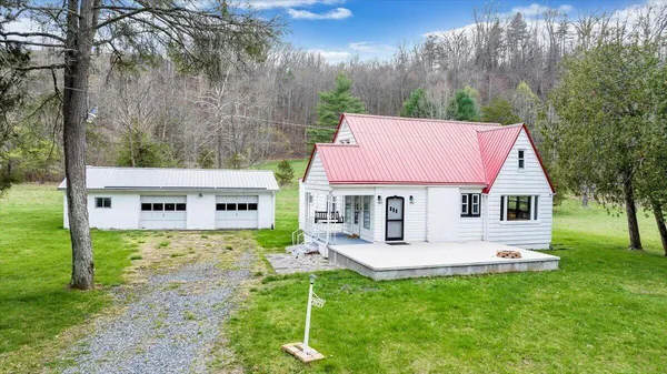$339,000 | 2827 Max Creek Road, Hiwassee, VA 24347