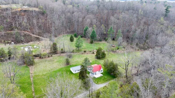 $339,000 | 2827 Max Creek Road, Hiwassee, VA 24347