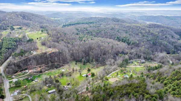 $339,000 | 2827 Max Creek Road, Hiwassee, VA 24347