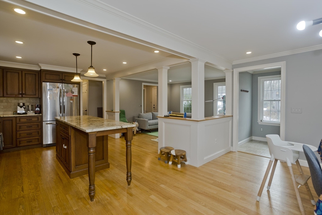 233 Franklin Road Longmeadow, MA 01106 - Photo 13 of 37
