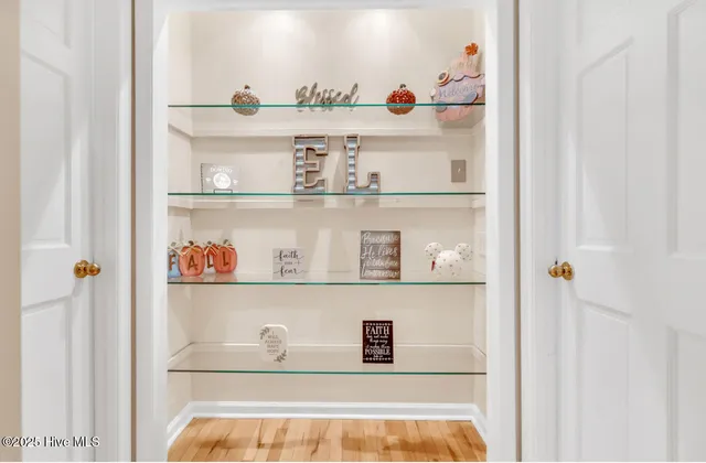 $585,000 | 1605 Brierley Hill Court, Raleigh, NC 27610