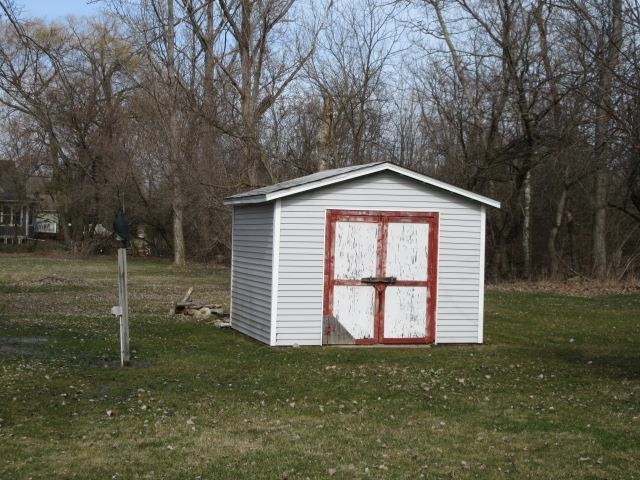 462 West River Road Kawkawlin, MI 48631 - Photo 16 of 18