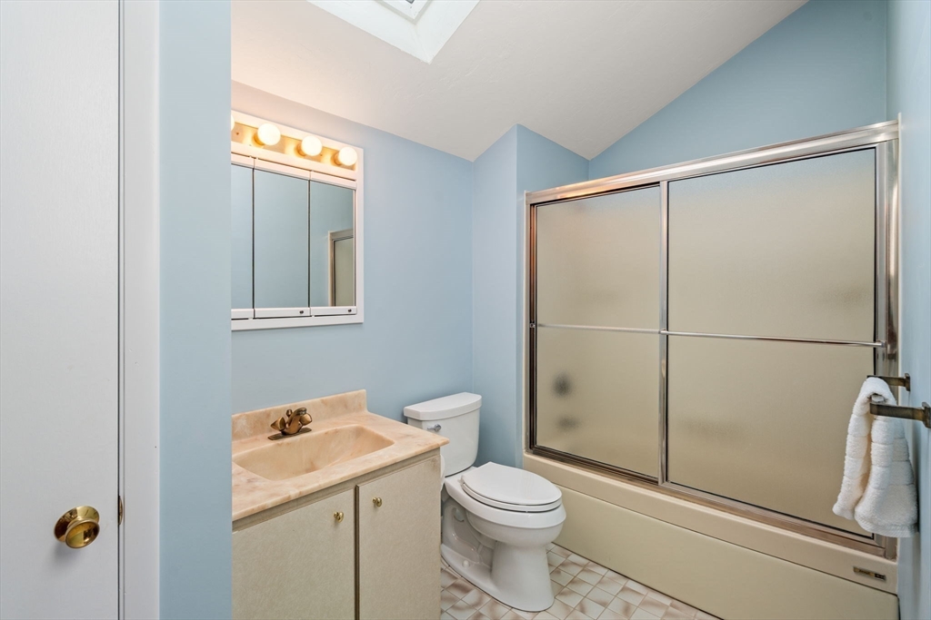 23 Larason Farm Road, Unit 23 Sharon, MA 02067 - Photo 18 of 29 Gallery Image 18