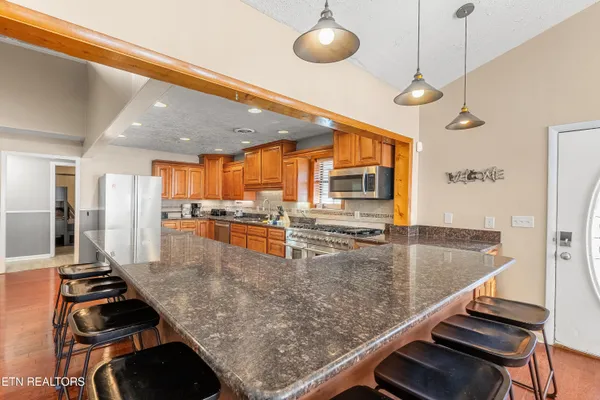 $1,785,000 | 751 Ridge Road, Gatlinburg, TN 37738