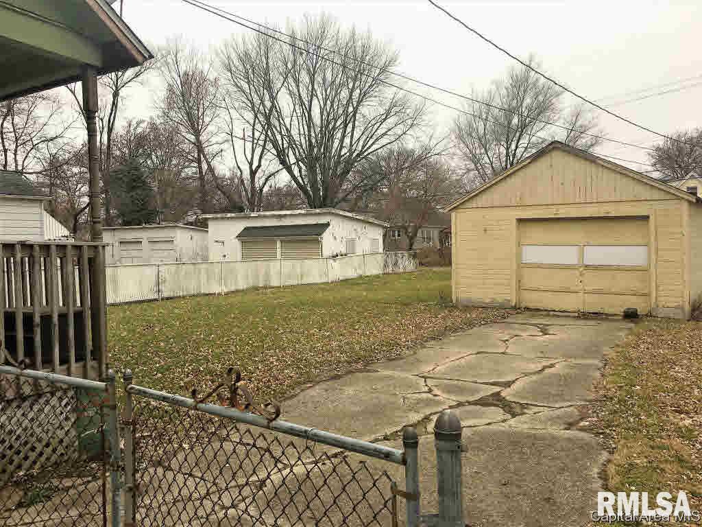 1159 North 3rd Street Springfield, IL 62702 - Photo 5 of 5