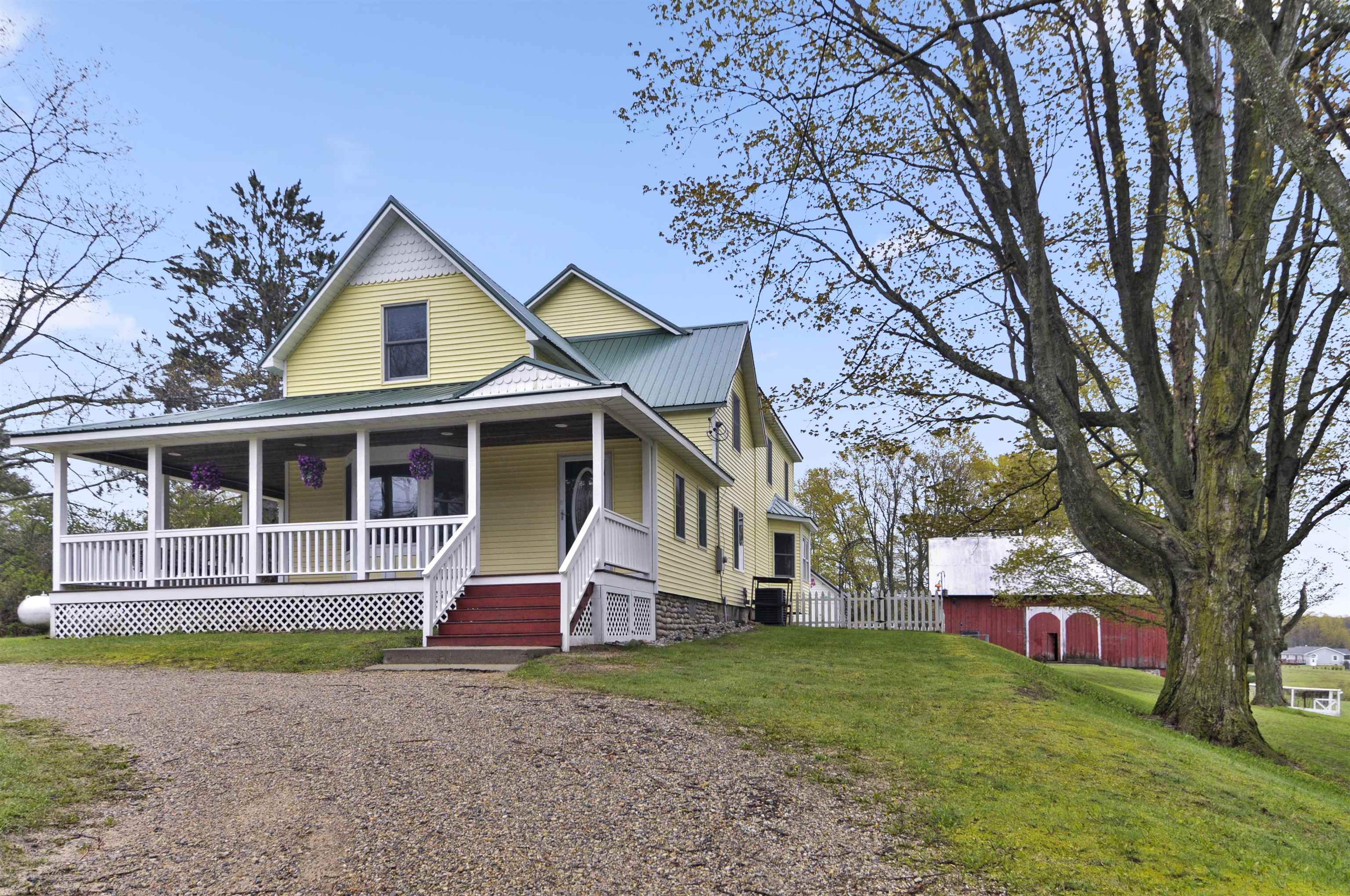 9901 South 41 Road Cadillac, MI 49601 - Photo 2 of 98