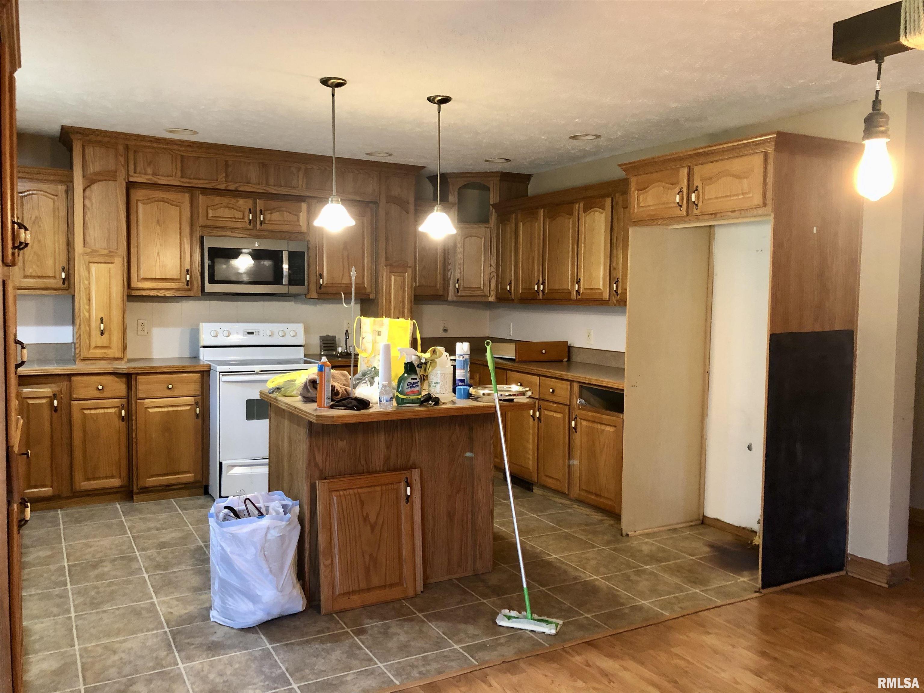 400 West Boundary Road Creal Springs, IL 62922 - Photo 5 of 32