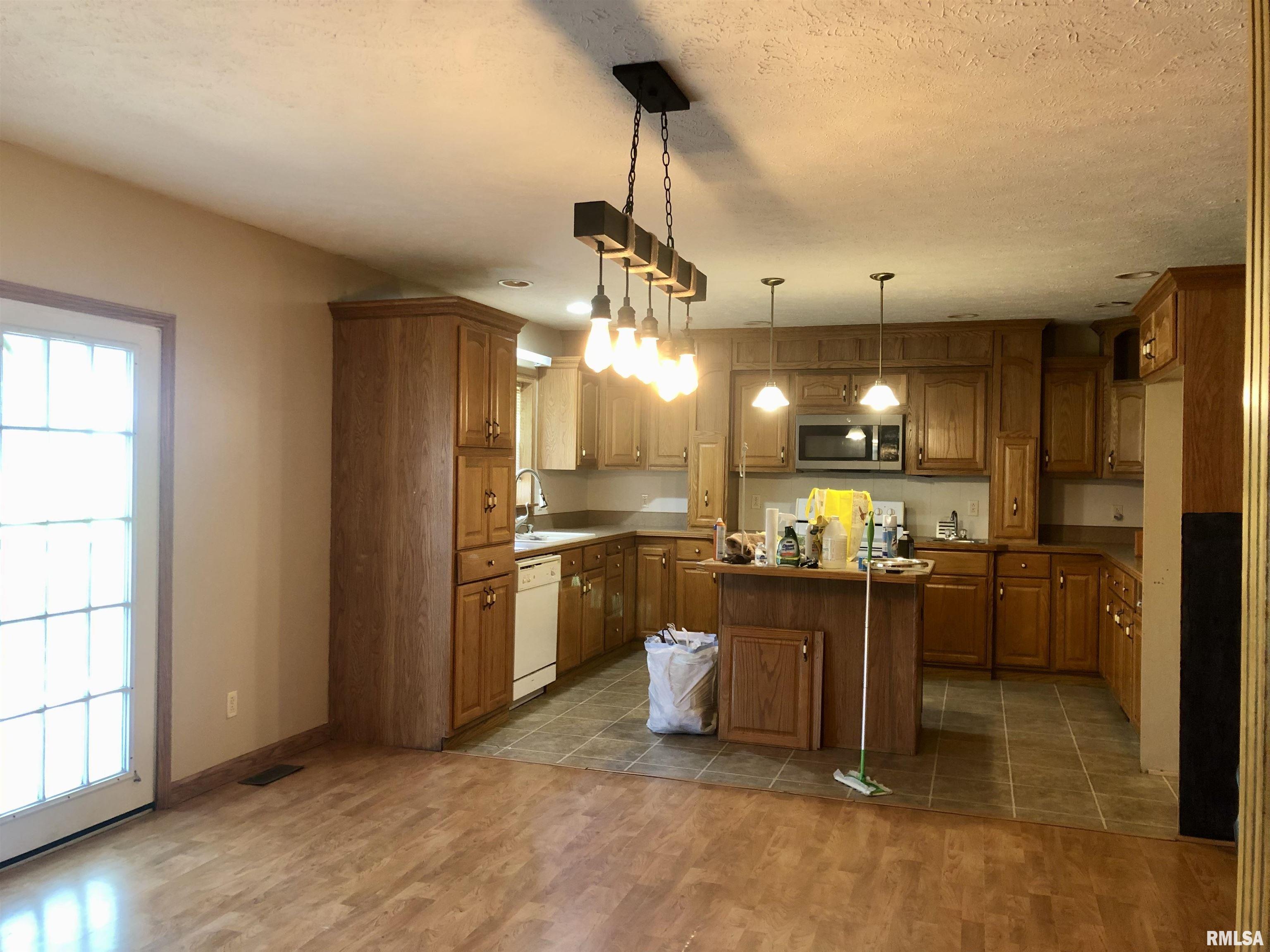 400 West Boundary Road Creal Springs, IL 62922 - Photo 7 of 32