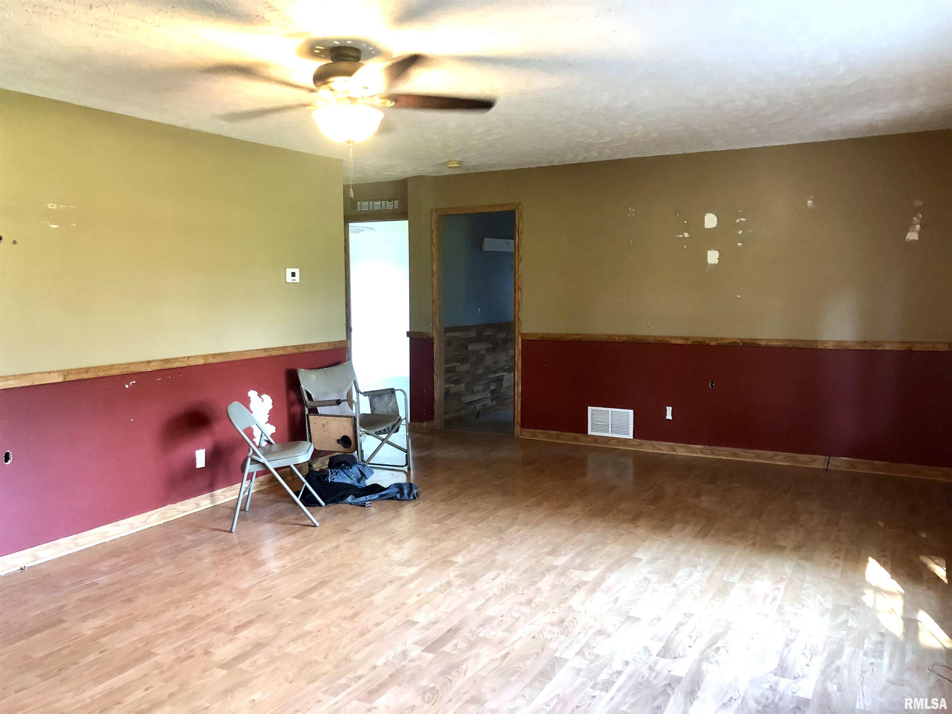 400 West Boundary Road Creal Springs, IL 62922 - Photo 8 of 32