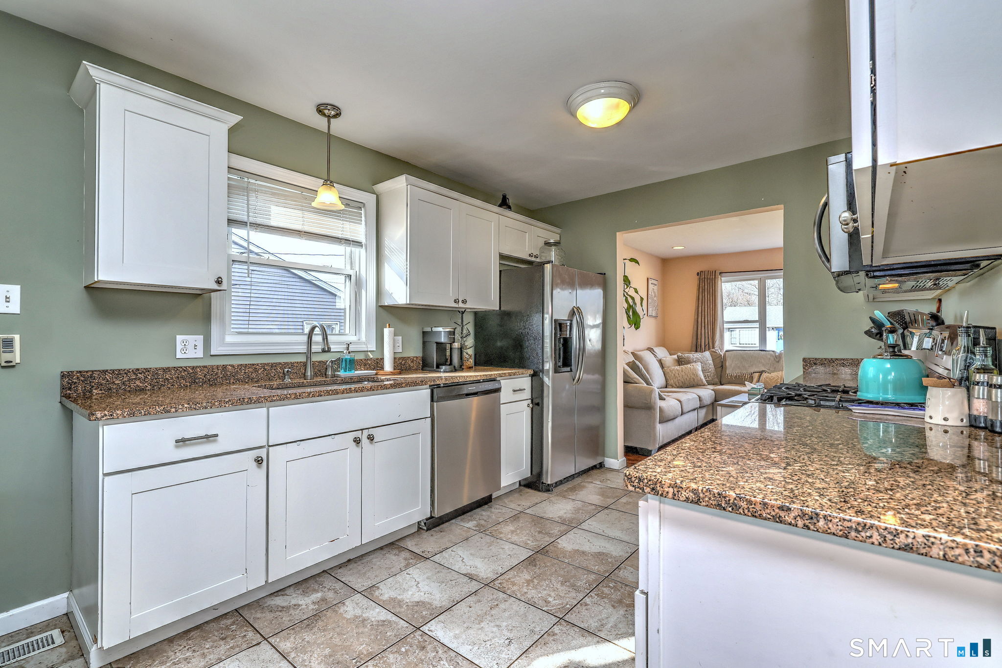 46 Aircraft Road West Haven, CT 06516 - Photo 22 of 39