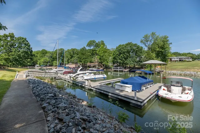 $375,000 | 18742 Silver Quay Drive, Cornelius, NC 28031